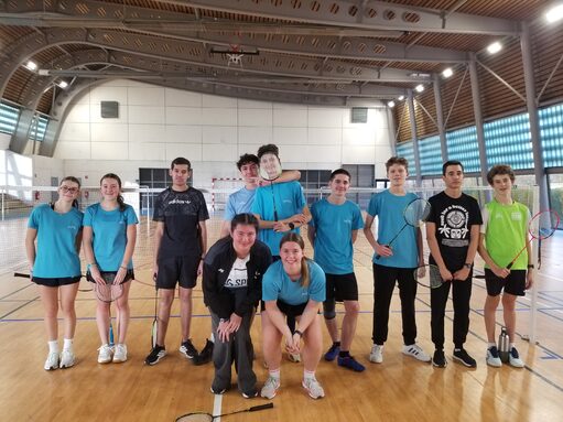 1ère rencontre de district en Badminton pour nos élèves de l'AS!